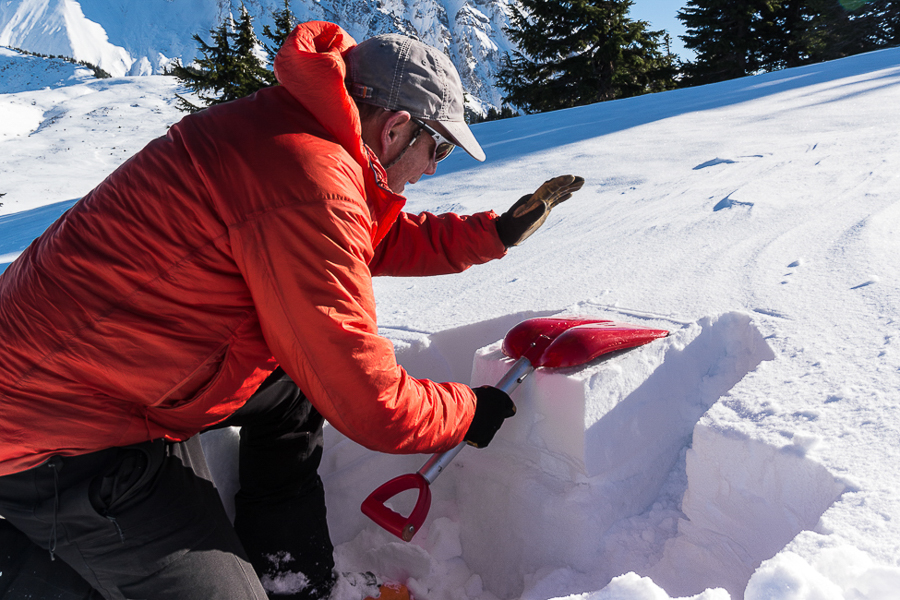 https://themountainschool.com/wp-content/uploads/2024/10/Avalanche-Shovel-Test-2-1.jpg