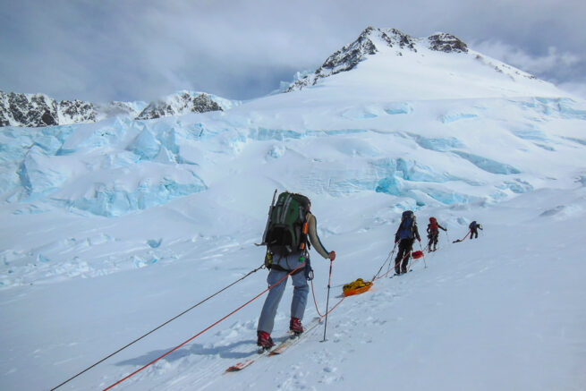 Ski touring on Mount Logan