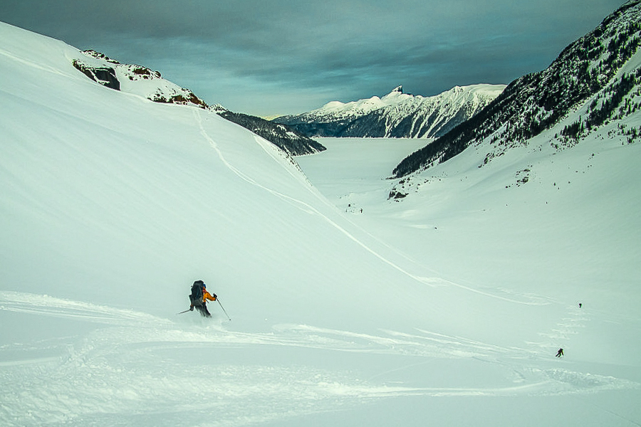 Final descent down to Sentinel Bay on Garibaldi Lake